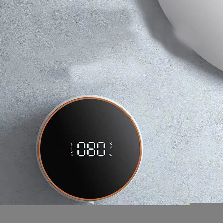 Eenvoudige contactloze zeepdispenser met sensor voor hygiënische handen, modern en oplaadbaar in badkamer/keuken.
