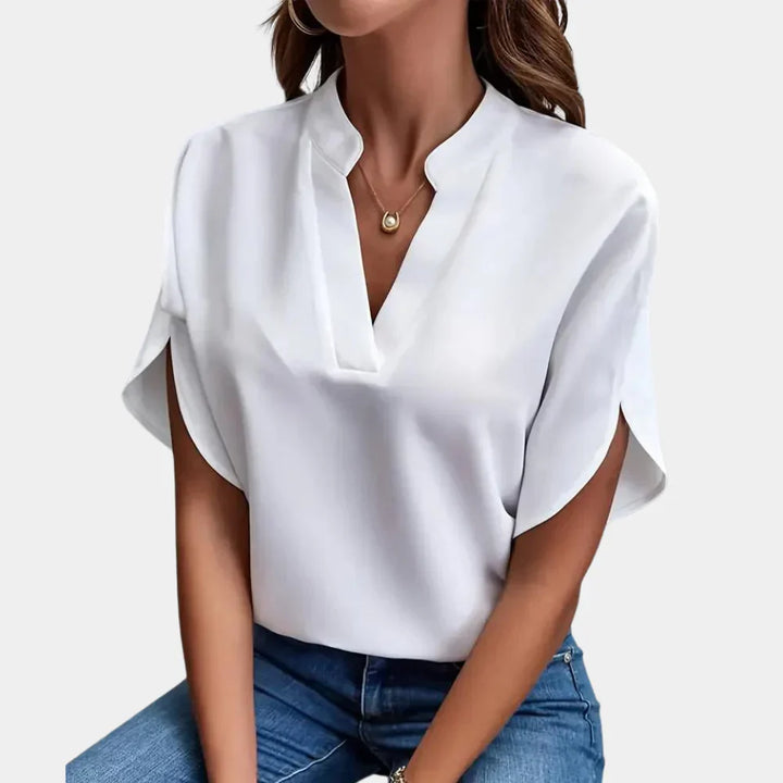 Stijlvolle Hoymans zomerblouse dames. Losse pasvorm, comfortabel en ademend voor warme dagen.