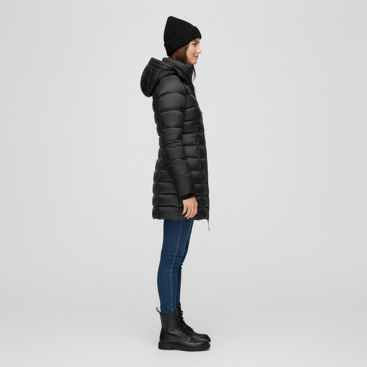 Warme Sofia winterjas voor dames, een elegante en slanke bovenkleding optie.