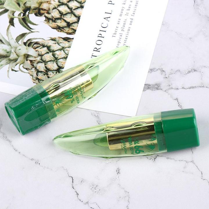 Natuurlijke aloë vera balsem. Hydrateert diep en geeft lippen een subtiele roze gloed. Vegan lipverzorging.