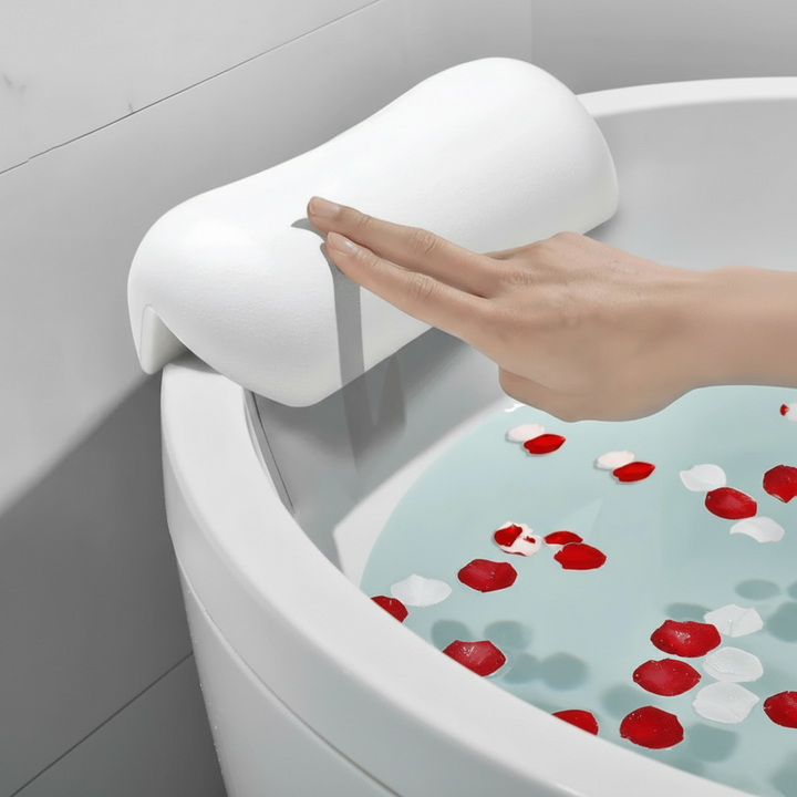 Zacht waterafstotend schuim badkussen; ideaal nekkussen voor wellness en ontspannen badsessies.