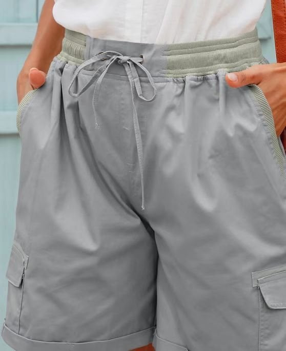 Veelzijdige dames utility cargo shorts: comfort, stijl en praktische zakken voor de modieuze zomer.