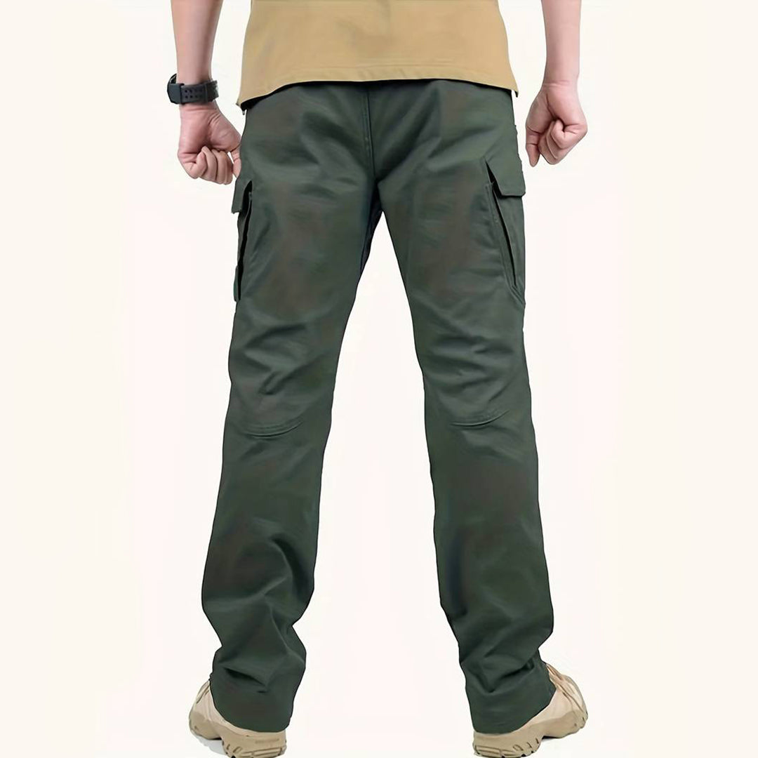 Functionele stretch herencargobroek met talloze zakken; comfortabel voor werk, outdoor en casual gebruik.