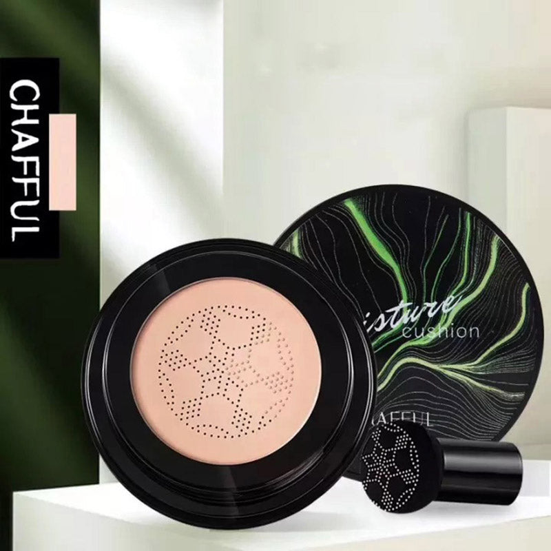 Cosmetische dames CC Cream foundation voor hydratatie en egale huidverfraaiing.