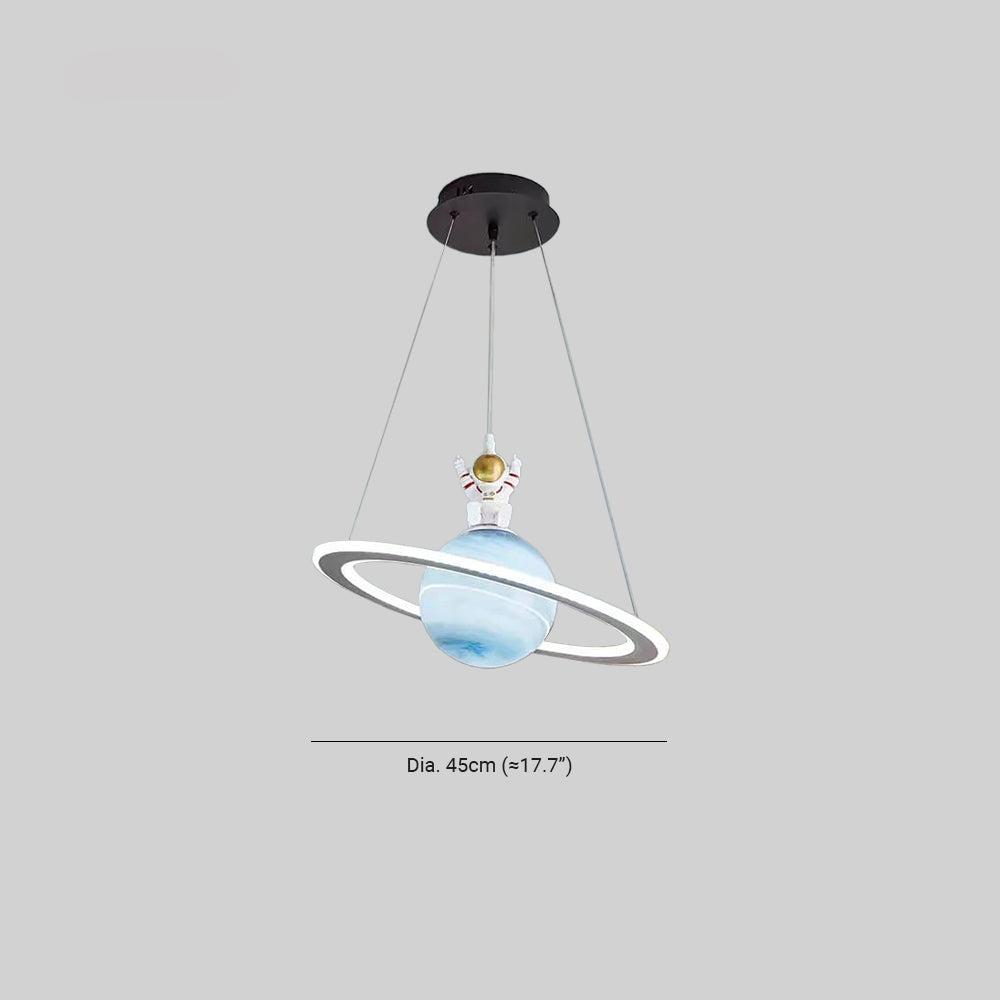 Avontuurlijke kinderkamer hanglamp met LED planeten, stimuleert fantasie en is dimbaar.