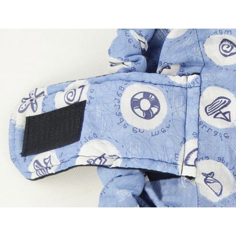 Newborn draagzak met veilige ondersteuning voor heupen. Essentieel voor gezonde ontwikkeling van de baby.