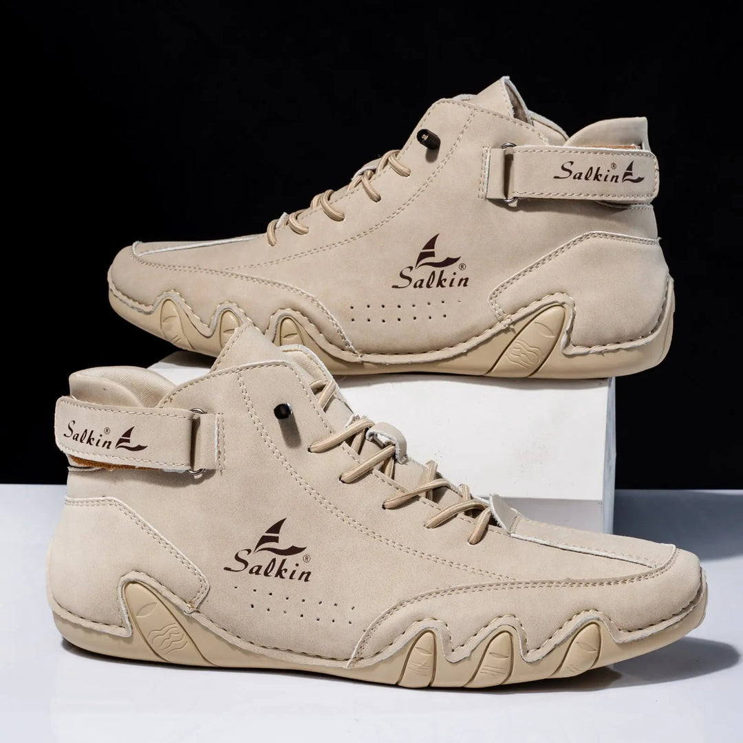 Bovenaanzicht van lichtgewicht NatureStride uniseks schoenen, perfect voor buitensport en comfortabel hardlopen.