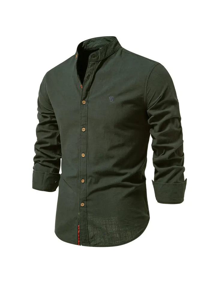 Stijlvol herenshirt met lange mouwen, ideaal voor lentemode. Comfortabel casual shirt met knopen.