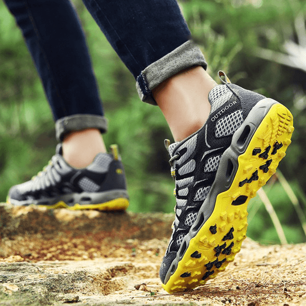 Finn uniseks orthopedische wandelschoenen, comfortabel en ondersteunend voor lange hikes.