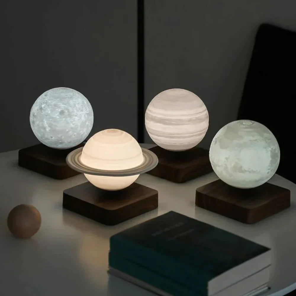 LunaFloat zwevende maanlamp met gedetailleerd maanoppervlak, ideaal voor een droominterieur.