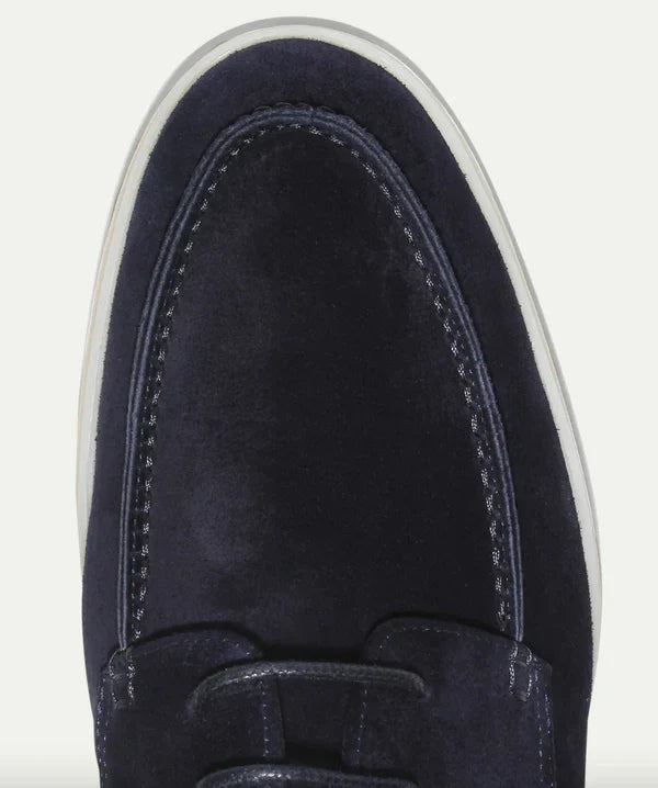 Chique beige leren veterschoenen voor heren, de Diederik loafer. Elegant en veelzijdig voor elk seizoen.