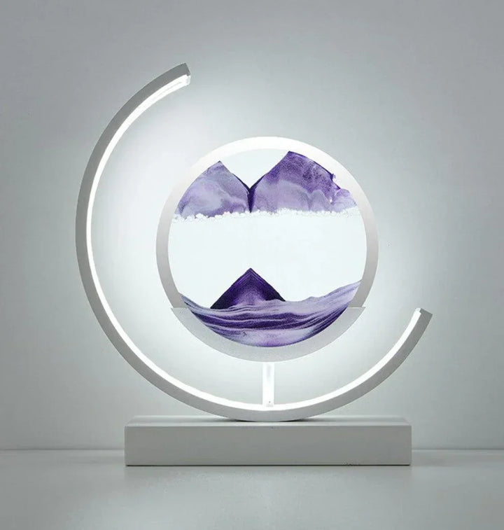 Sfeervolle Harmonie zandlamp met geïntegreerde LED-verlichting, perfect voor rustgevende interieurdecoratie.