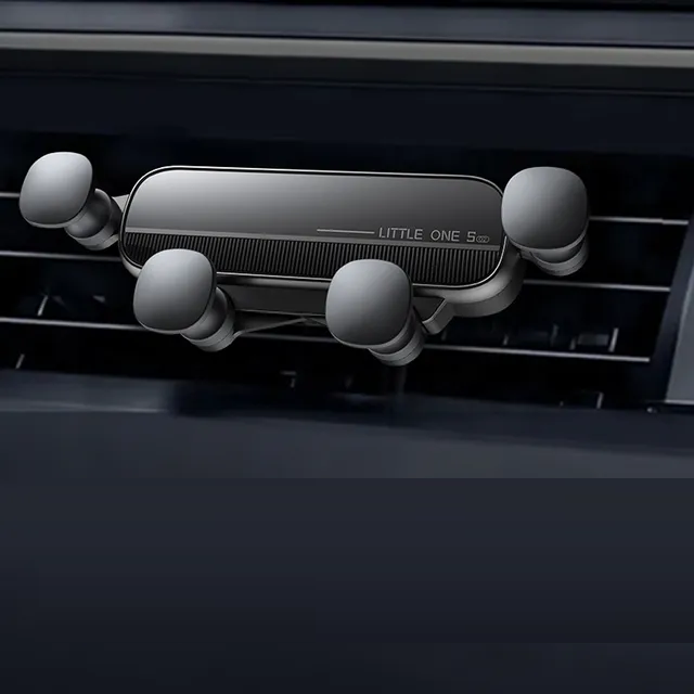 Smartphonehouder auto, veilig en universeel, bevestiging aan ventilatierooster.