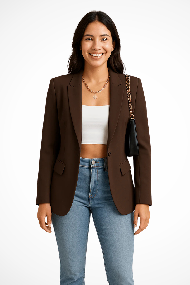 Chique dames blazer, ideaal voor een professionele uitstraling of een avondje uit. Trendy bovenkleding.