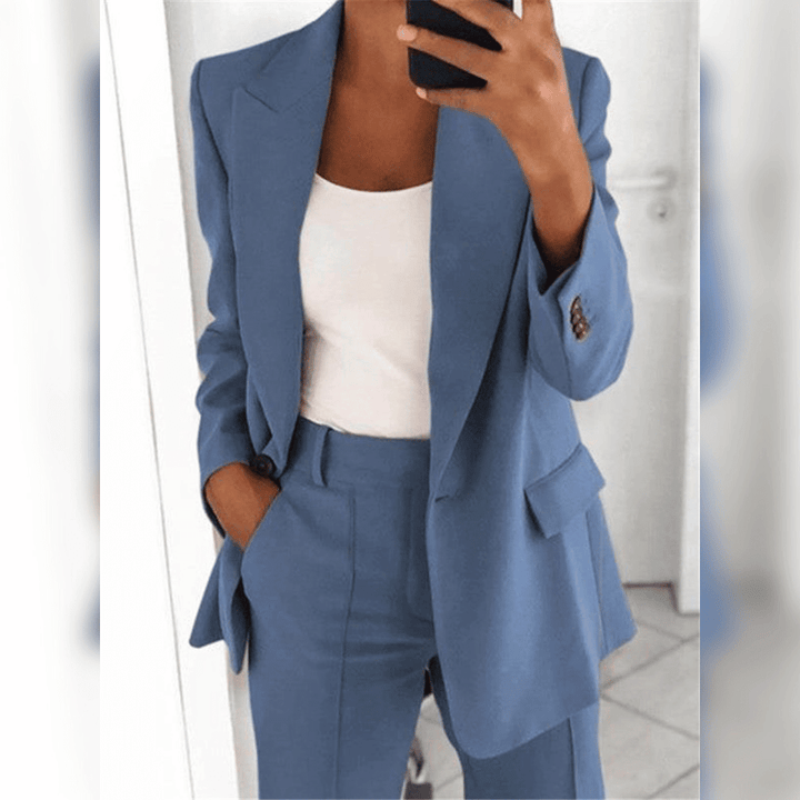 Elegante dames blazer set voor zakelijke kleding, twee-delig pak met getailleerde pasvorm.