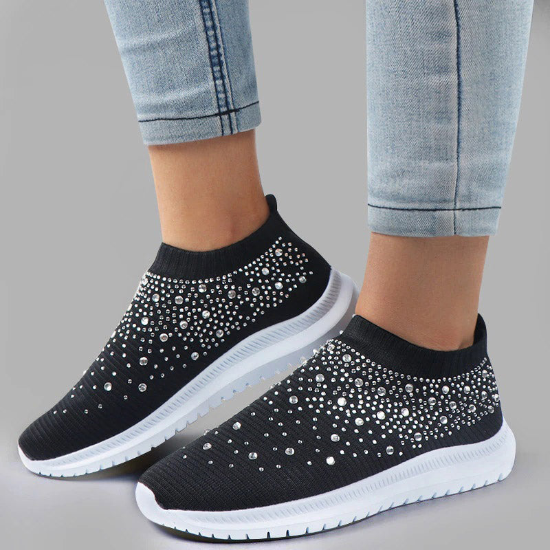 Elegante dames sneakers met subtiele bling accenten, comfortabel en modieus.