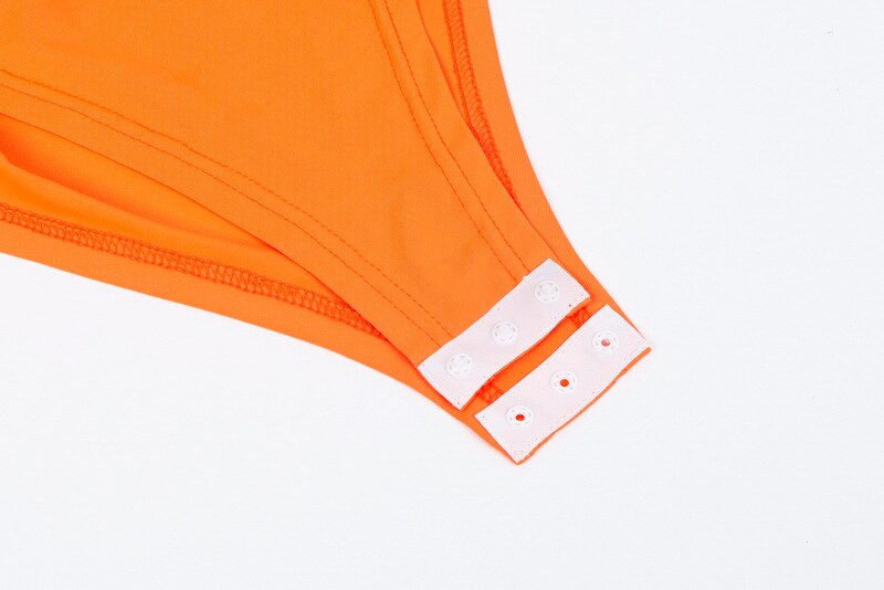 Essentiële basis damesbody met lange mouwen, een must-have voor jouw garderobe.