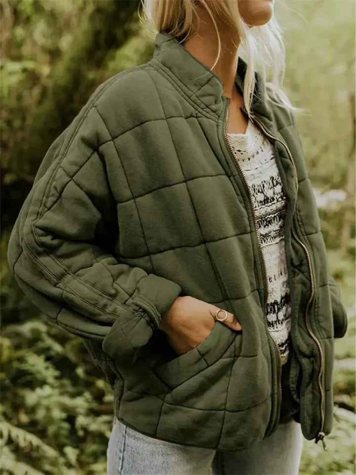 Klassiek dames bomberjack, oversized model, veelzijdig en comfortabel.