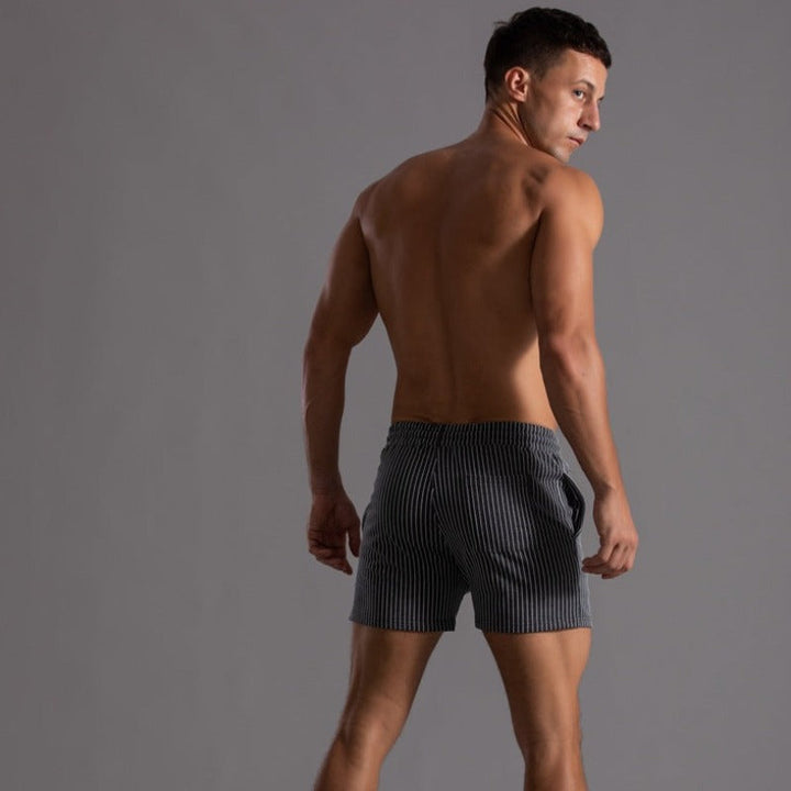 Zwarte heren Axel Fit short voor training, met comfortabele pasvorm en bewegingsvrijheid.