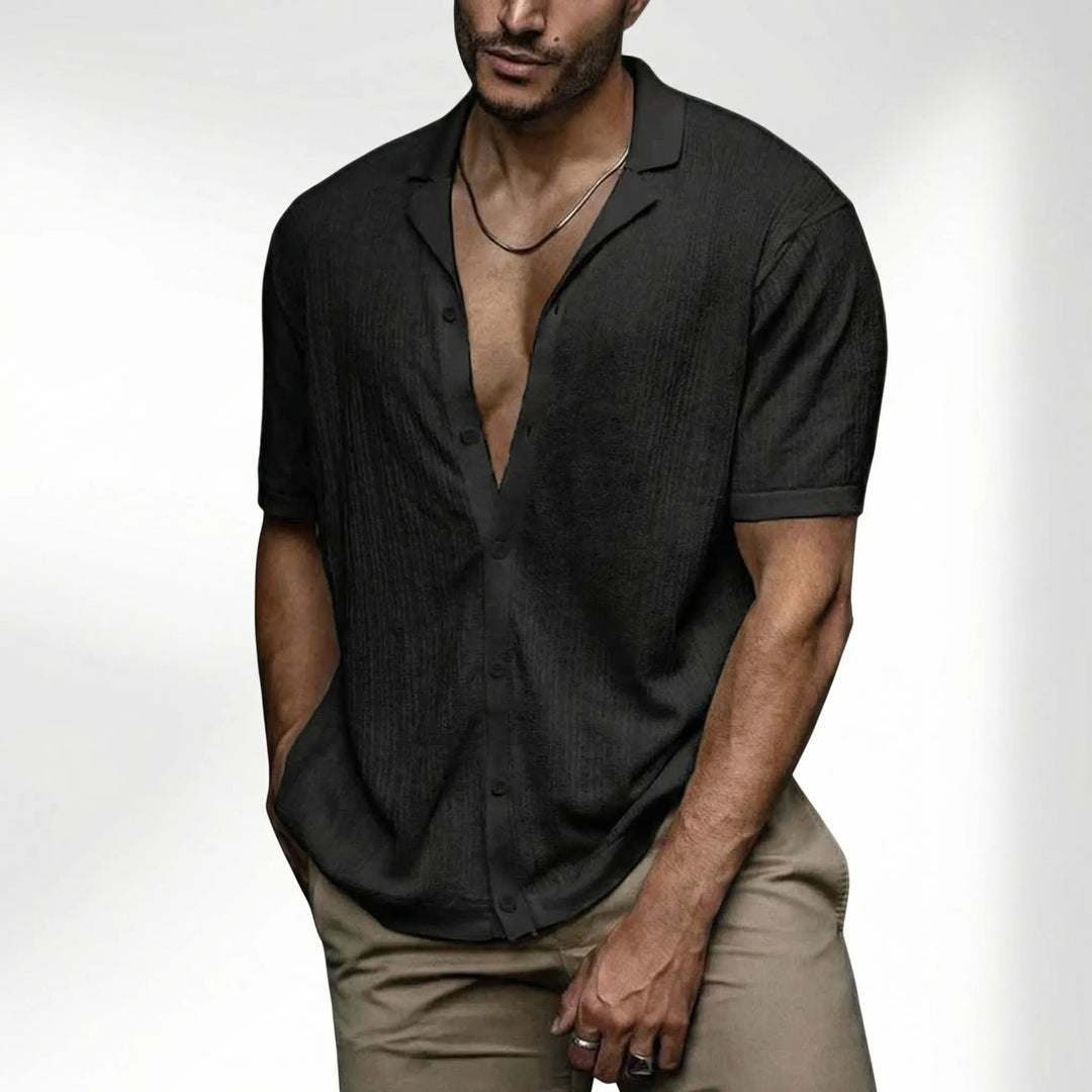 Heren gehaakt shirt met korte mouwen voor de zomer, een comfortabele en stijlvolle keuze voor het strand.