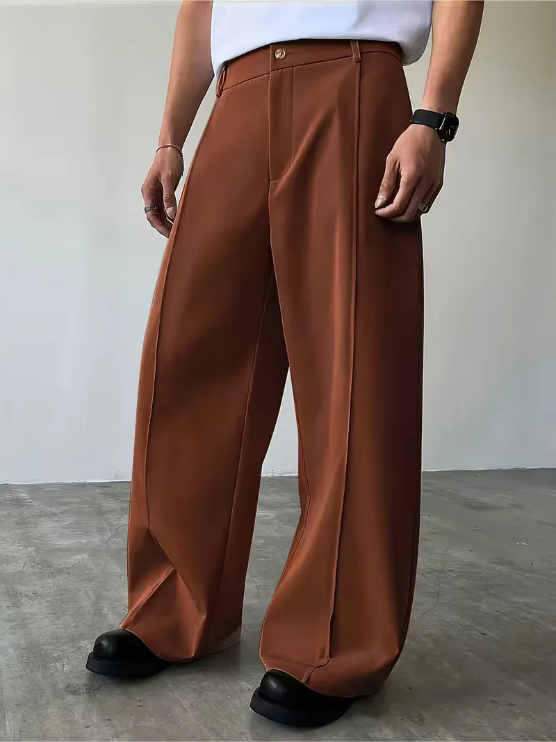 Heren wijde pijp broek in zwart, geplooid design, optimaal comfort.