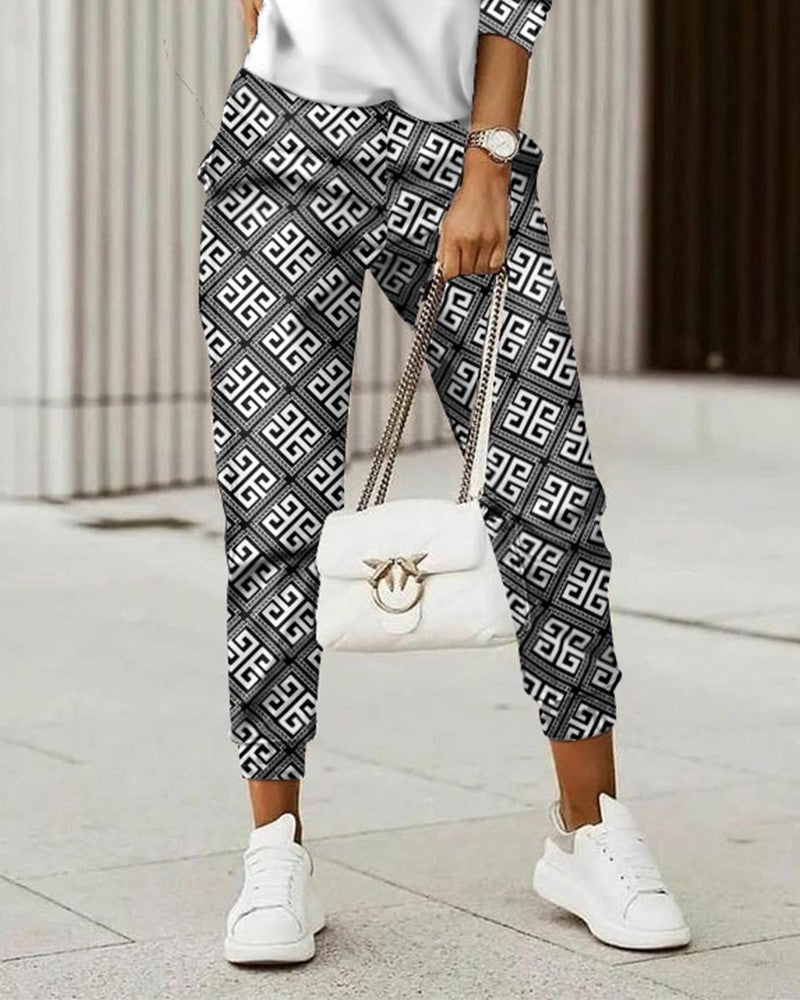 Blauwe Dames Mila modieuze tweedelige set, perfecte comfortabele kleding voor vrije tijd.