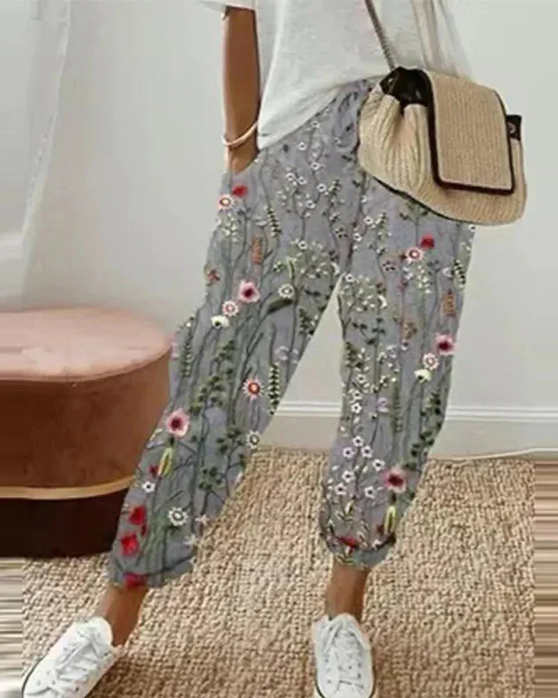 Comfortabele, modieuze dames zomerbroek, luchtig en elegant. Geschikt voor zowel casual als chique gelegenheden.