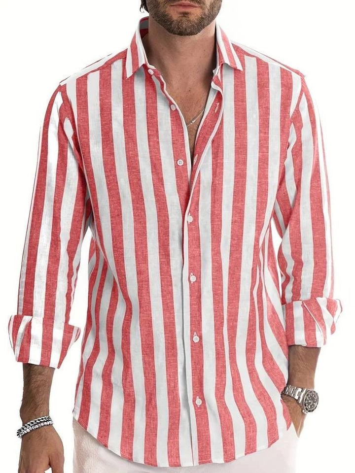 Comfortabel herenshirt met lange mouwen, zachte stof, tijdloos gestreept design, perfect voor dagelijks gebruik.
