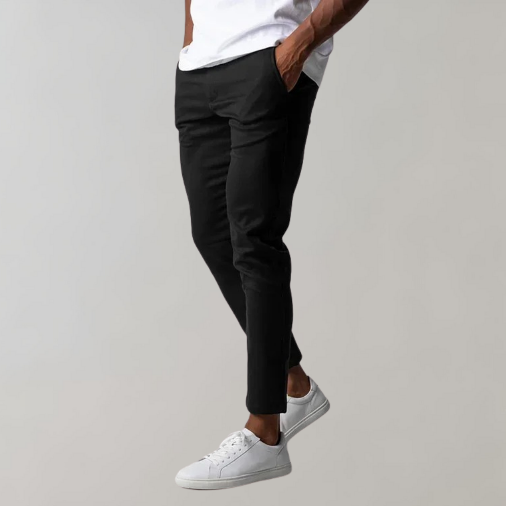 Hoge kwaliteit Levi casual heren chinobroek, duurzaam en comfortabel. Een tijdloze toevoeging aan je kleding.
