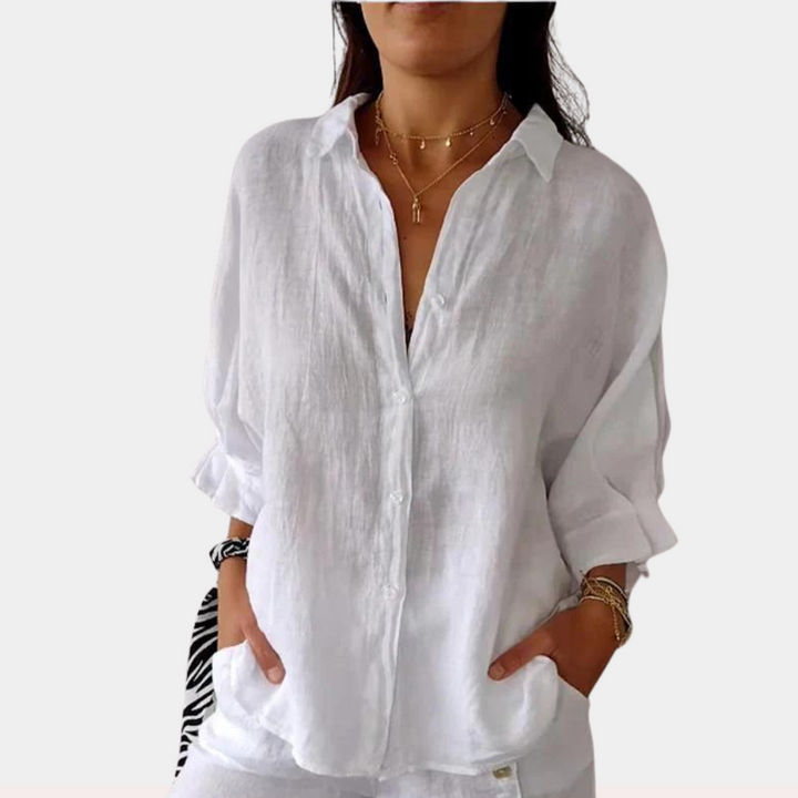 Losvallende damesblouse Ysolde van linnen met lange mouwen, comfortabel en casual voor vrouwenkleding.
