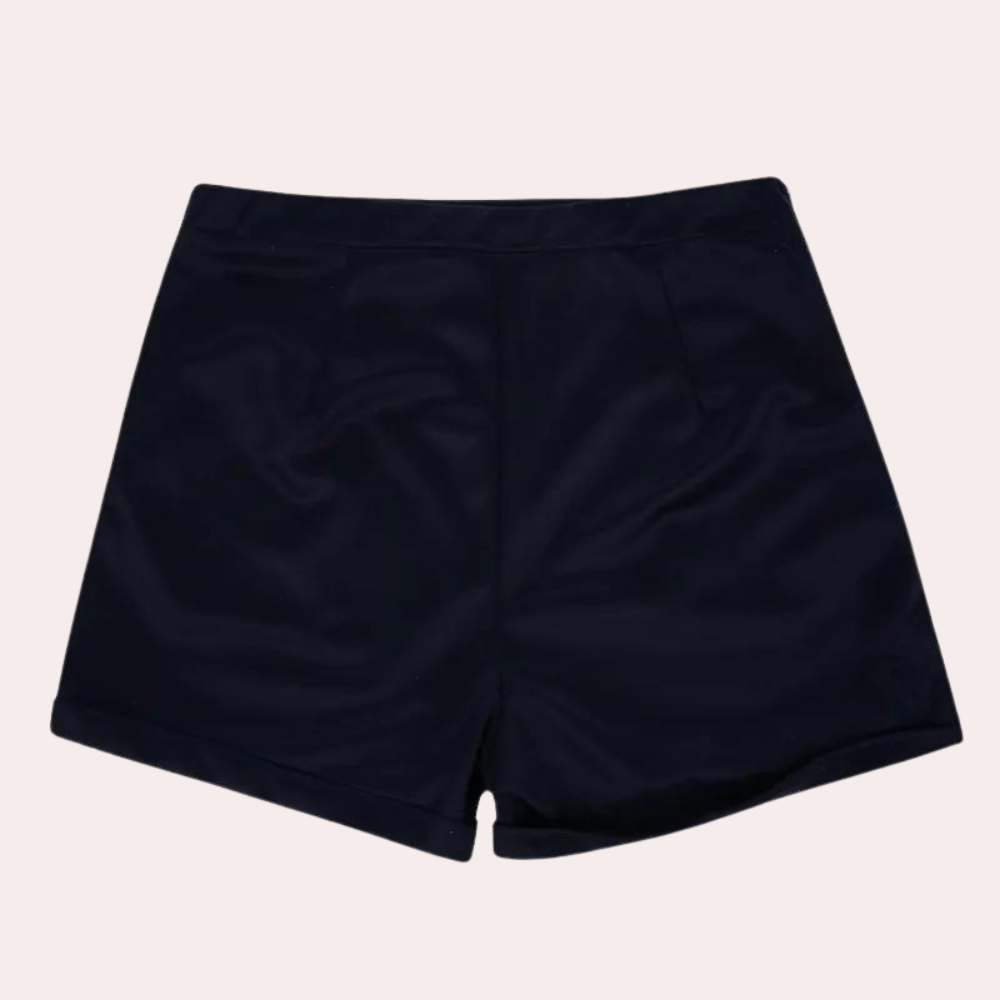 Populaire zwarte damesshorts, hoog getailleerd en chic, essentieel voor een modieuze en veelzijdige look.