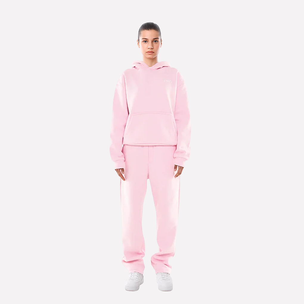 Comfortabel unisex joggingpak, perfect voor een ontspannen dag thuis of een casual uitje.