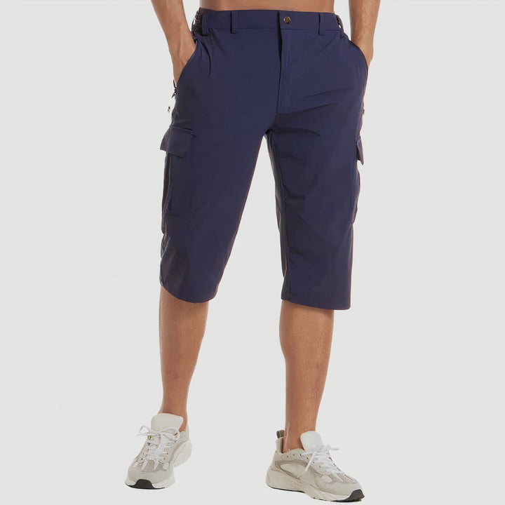 Heren sneldrogende cargo shorts Rowan in beige; ideaal voor zomerse outdoor activiteiten en reizen.