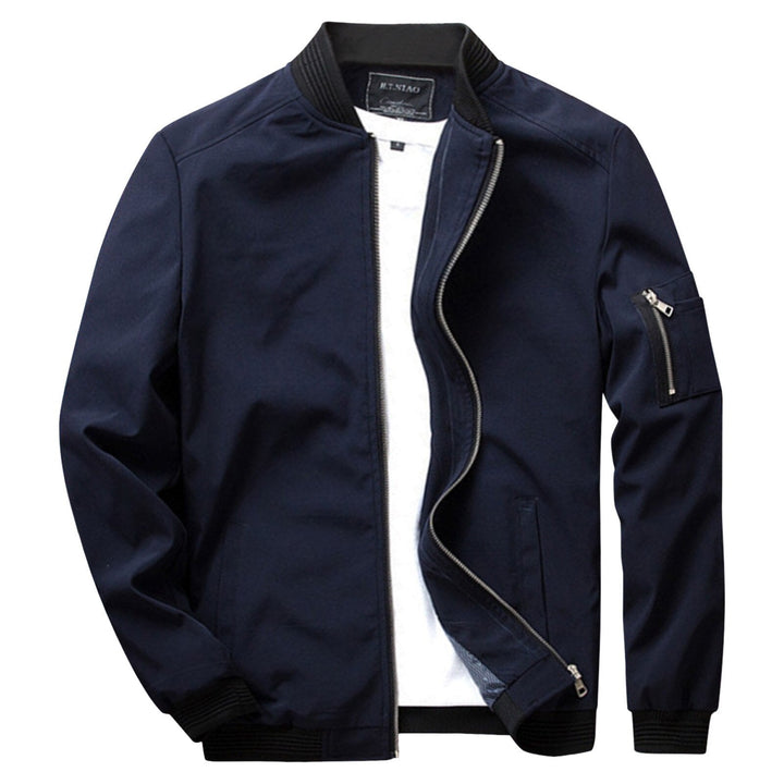 Stijlvolle herenjas VHM: Moderne en veelzijdige jas. Geschikt als chique of casual bovenkleding voor de zomer.
