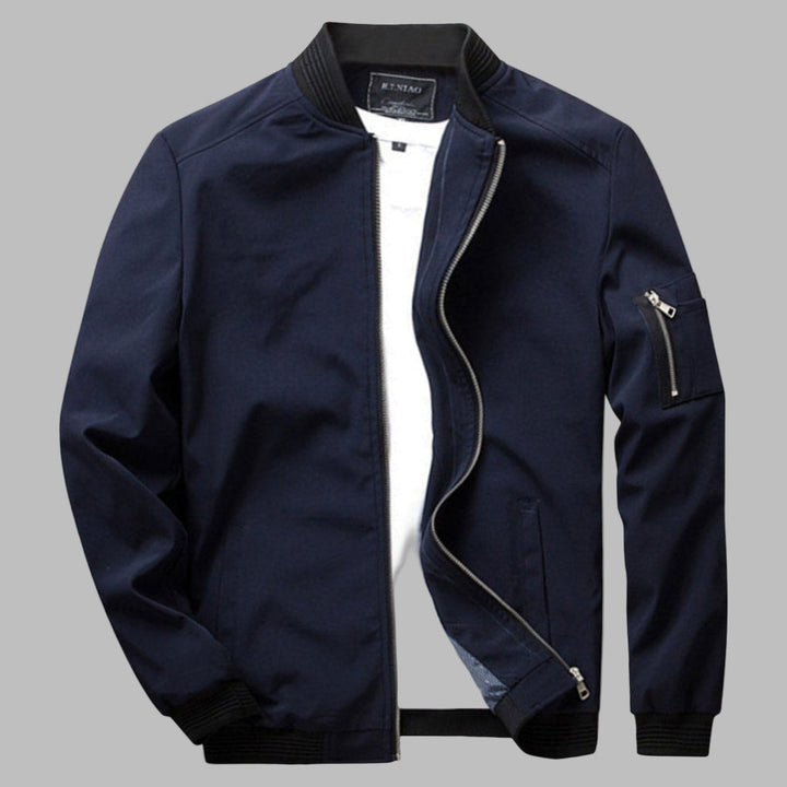 Casual heren zomerjas met ritssluiting; een comfortabele en stijlvolle jas voor mannen. Ideaal als lichte bovenkleding.