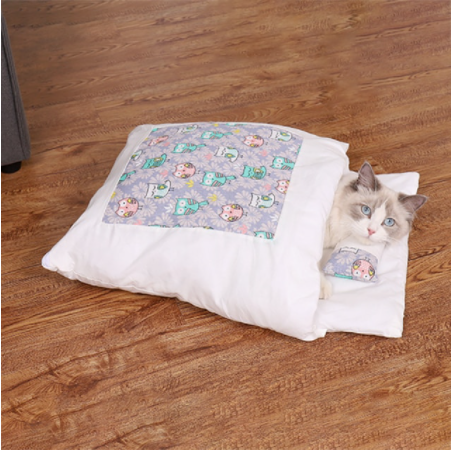 Veilig en omhullend katten knuffelbed, een comfortabele slaapplek voor diepe rust en ontspanning.