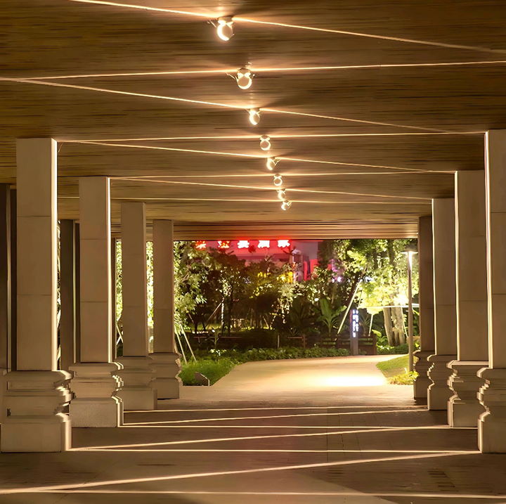 Lumovibe slimme RGBWW LED sfeerverlichting, 360° dynamische projectie, app-gestuurd voor elke stemming.