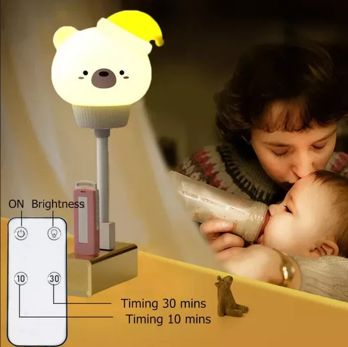 Knuffelbaar CuddleLight nachtlampje met warme dimbare sfeerverlichting en slaaptimer, perfect voor kinderen. USB-oplaadbaar.