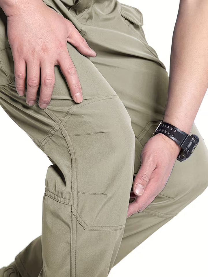 Heren cargo broek met relaxte pasvorm, ideaal voor lente/herfst en diverse activiteiten.
