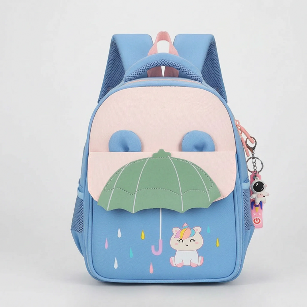 Nylon kinderrugzak met cartoonprint, waterafstotend en ergonomisch voor comfortabel dragen naar school.