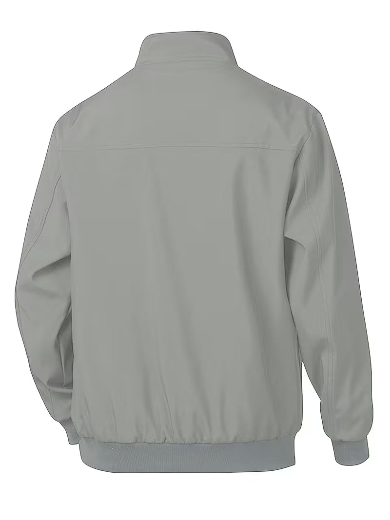 Grijs herenjas, type bomber, met opstaande kraag, modern en praktisch.