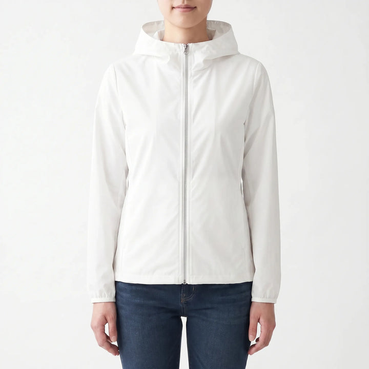 Veelzijdig dames windjack met capuchon, perfect als windbreker voor een casual look.