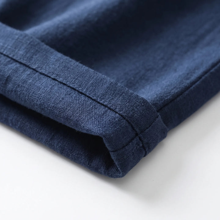 Lichtgewicht casual herenbroek met rechte pijp, veelzijdig voor zomerse dagen, strand en relaxte momenten.