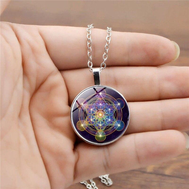 Unisex spirituele hanger: Metatron's Kubus geometrie. Chakra hanger voor bescherming en harmonie, ideaal bij yoga.