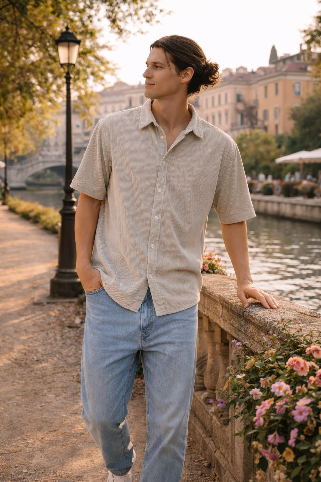 Herenoverhemd korte mouw, lichtgewicht en ademend. Perfect casual zomershirt voor comfort en vakantie.