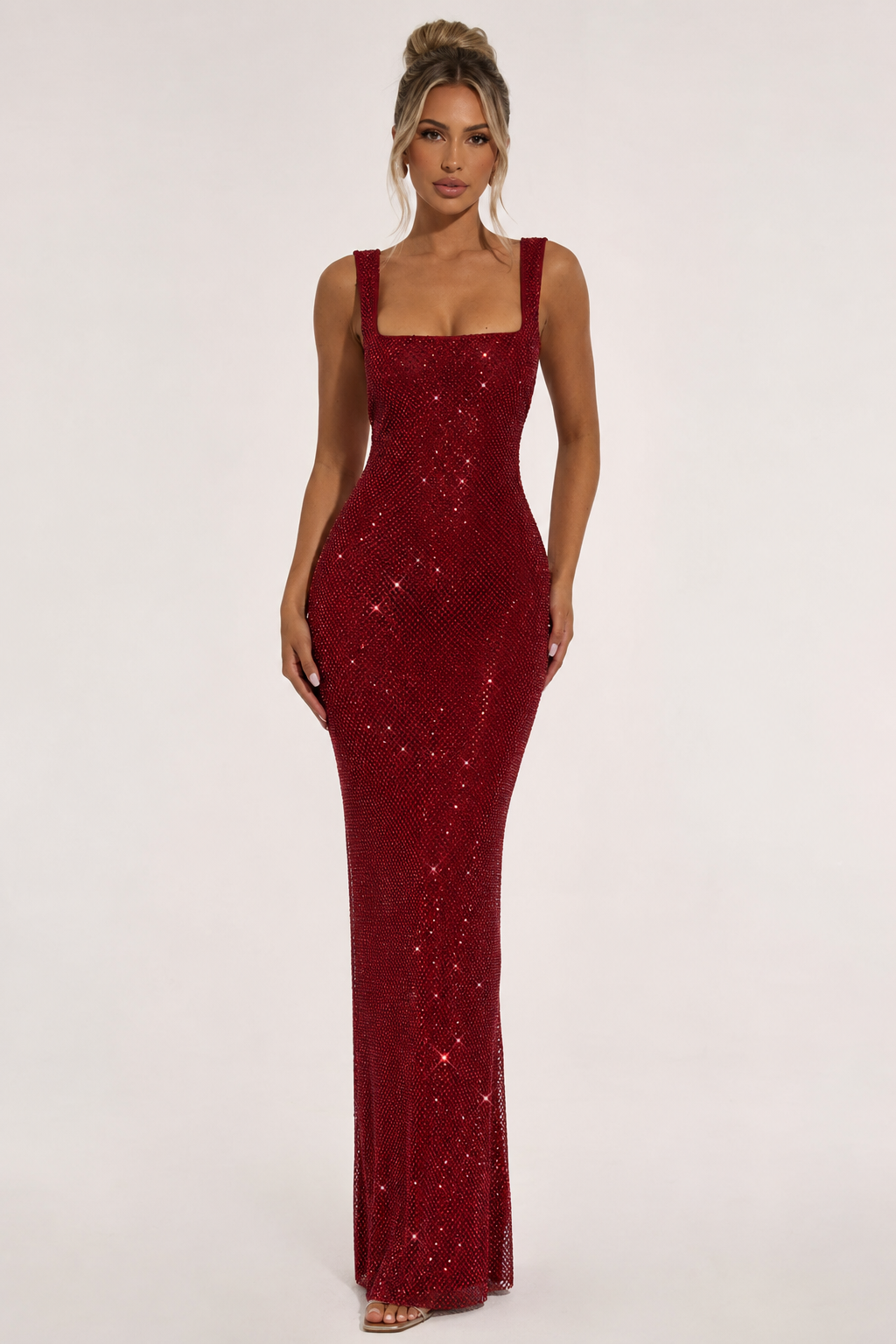 Rode maxi feestjurk voor dames, lange elegante avondkleding met stijlvolle snit.