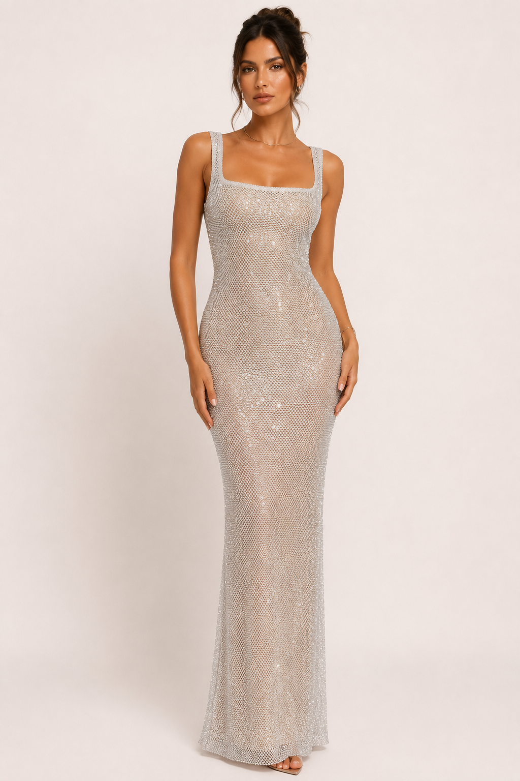 Formele lange damesjurk, elegante avondjurk voor gala of chique receptie, perfecte pasvorm.