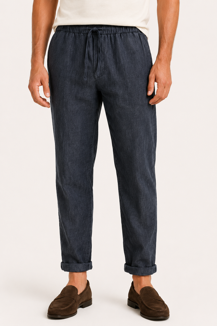 Comfortabele casual heren zomerbroek met verstelbare tailleband en rechte pijp, perfect voor reizen en weekend.