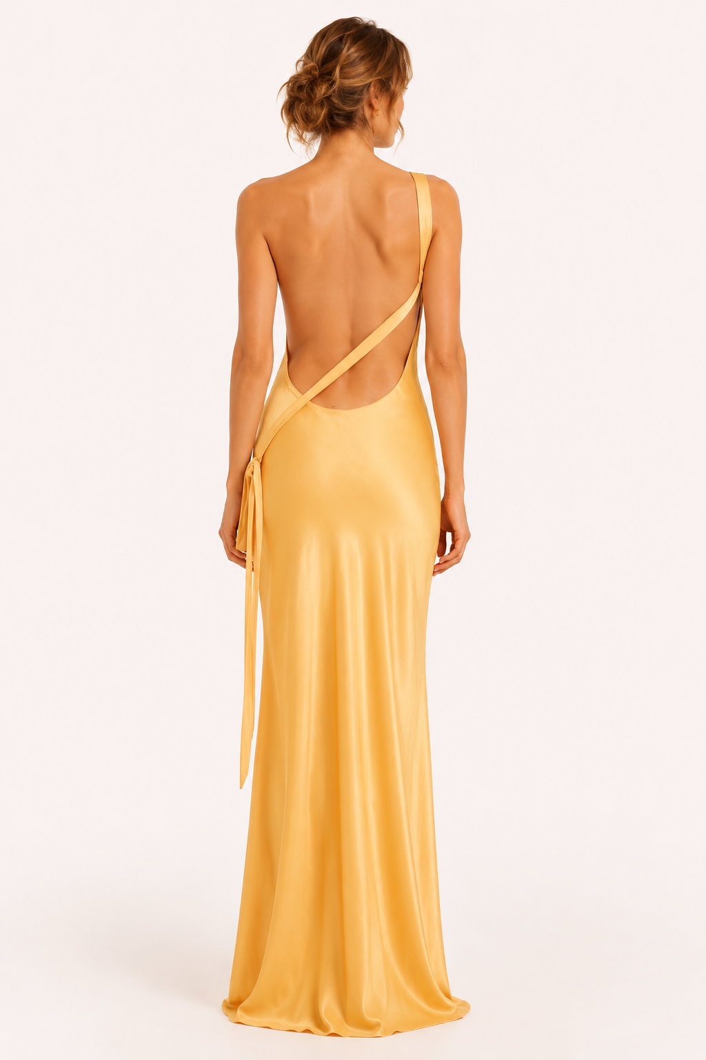 Rode asymmetrische one-shoulder maxi jurk voor dames, ideaal als zomerse feestjurk of trouwjurk gast.