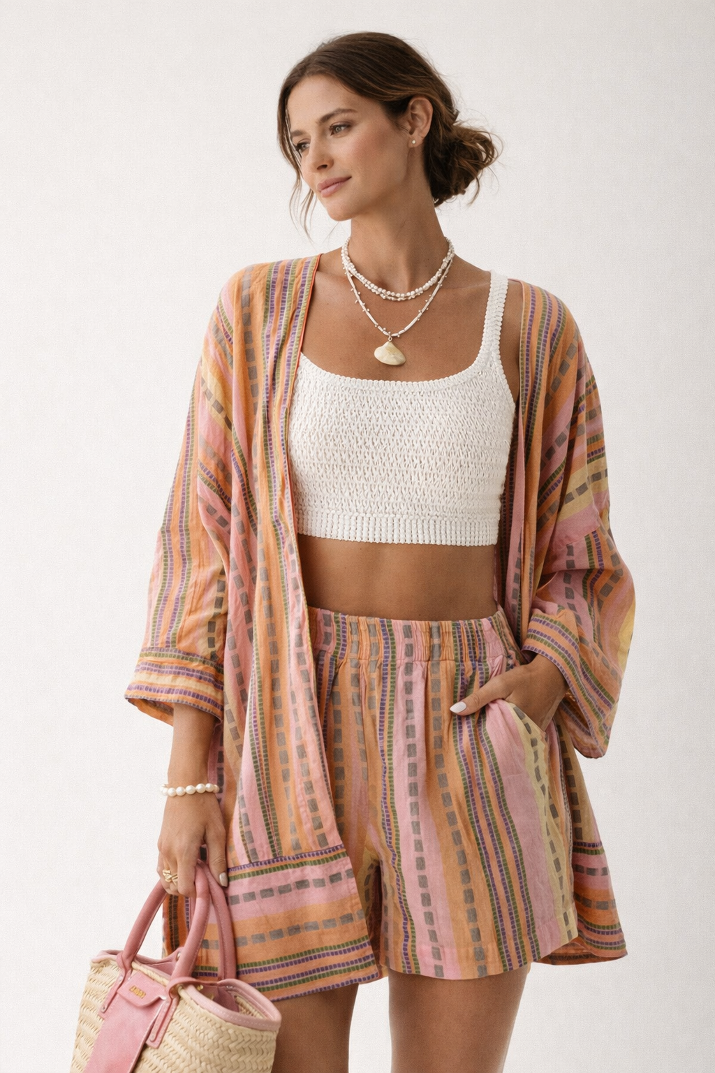 Dames zomer set met bohemienprint, comfortabele tweedelige outfit met losse top en shorts, ideaal voor casual dagen.